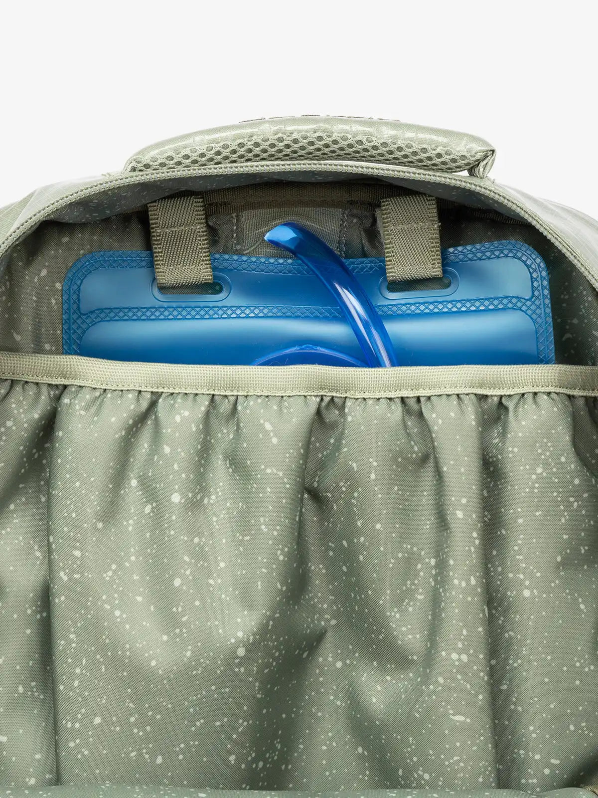 calpaktravelmalls.com