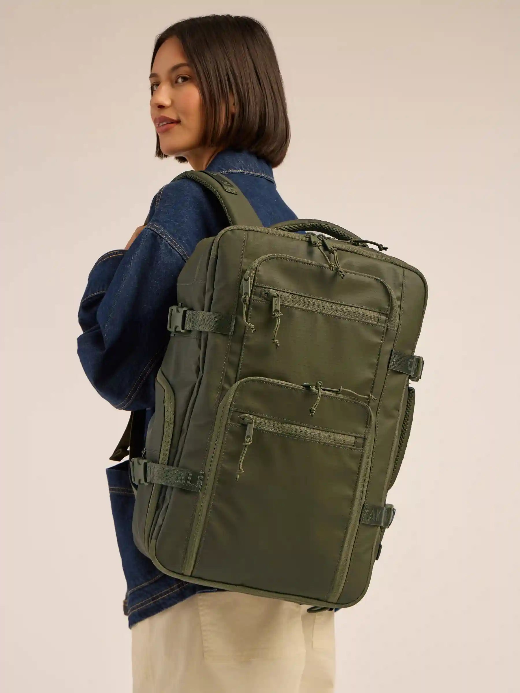 calpaktravelmalls.com