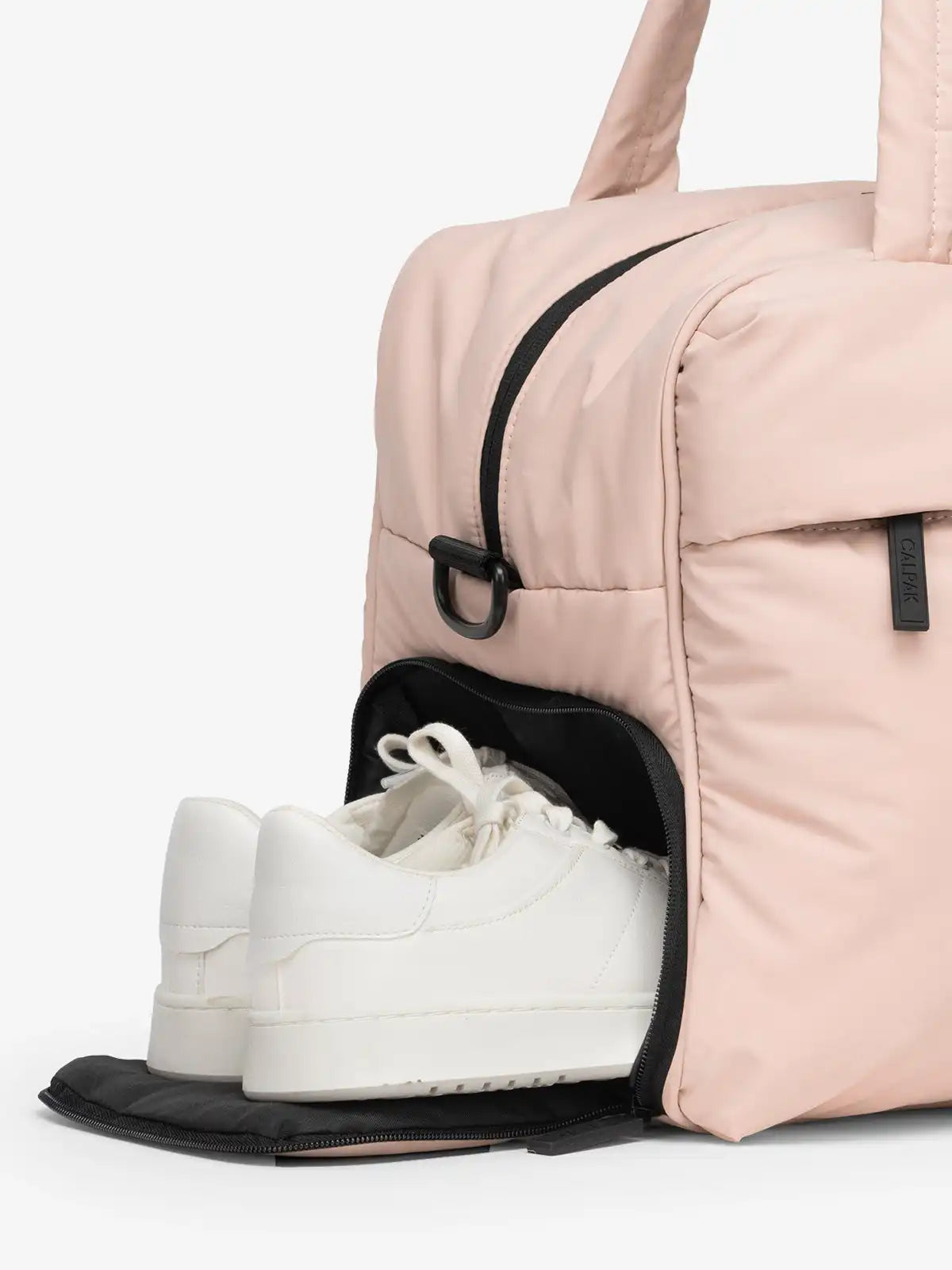 calpaktravelmalls.com