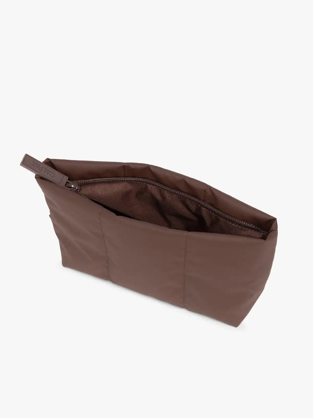 calpaktravelmalls.com