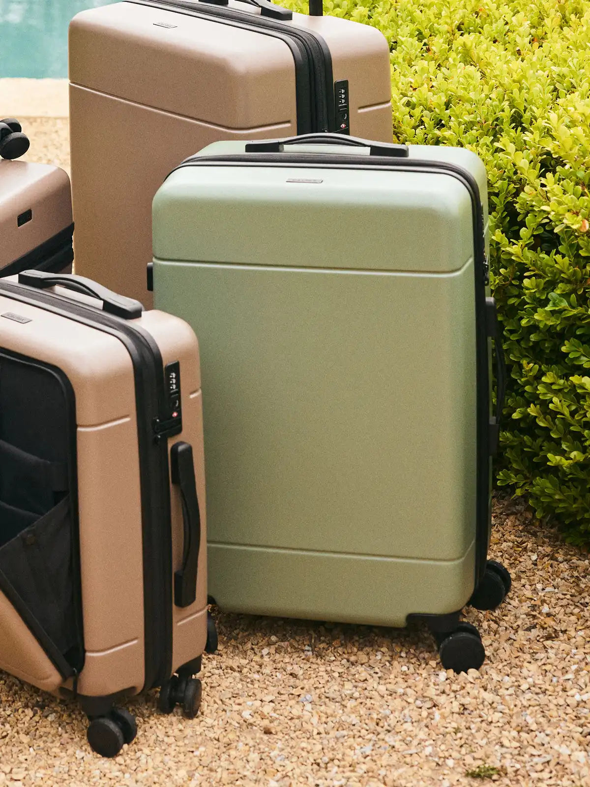calpaktravelmalls.com