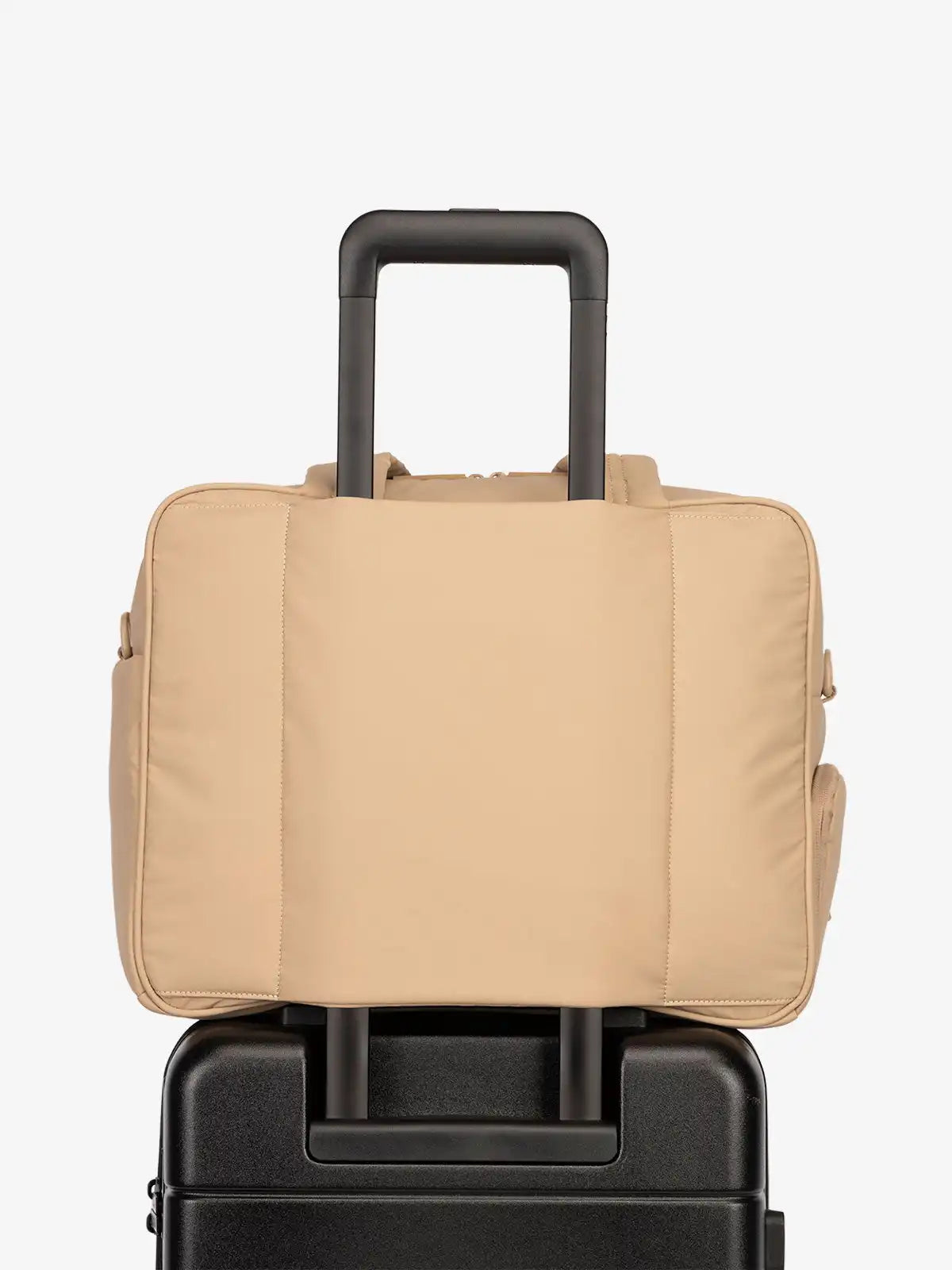 calpaktravelmalls.com