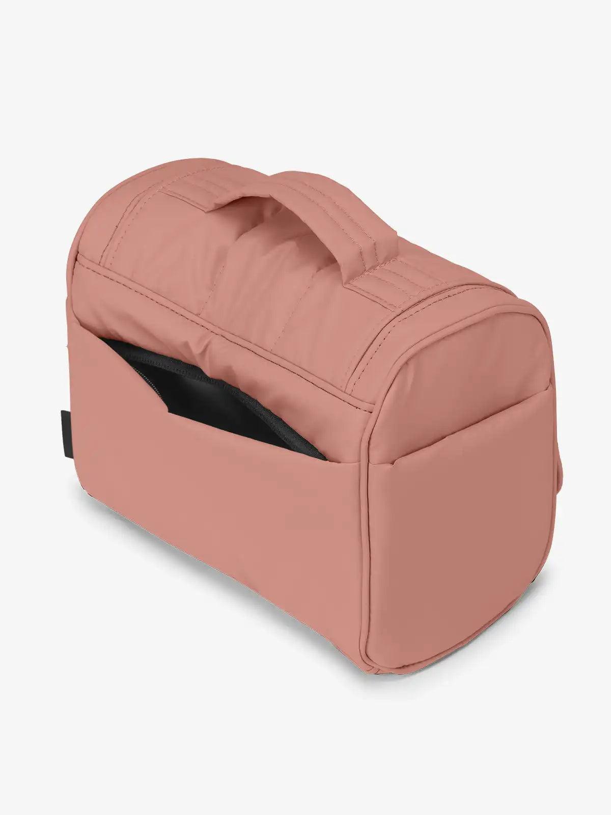 calpaktravelmalls.com