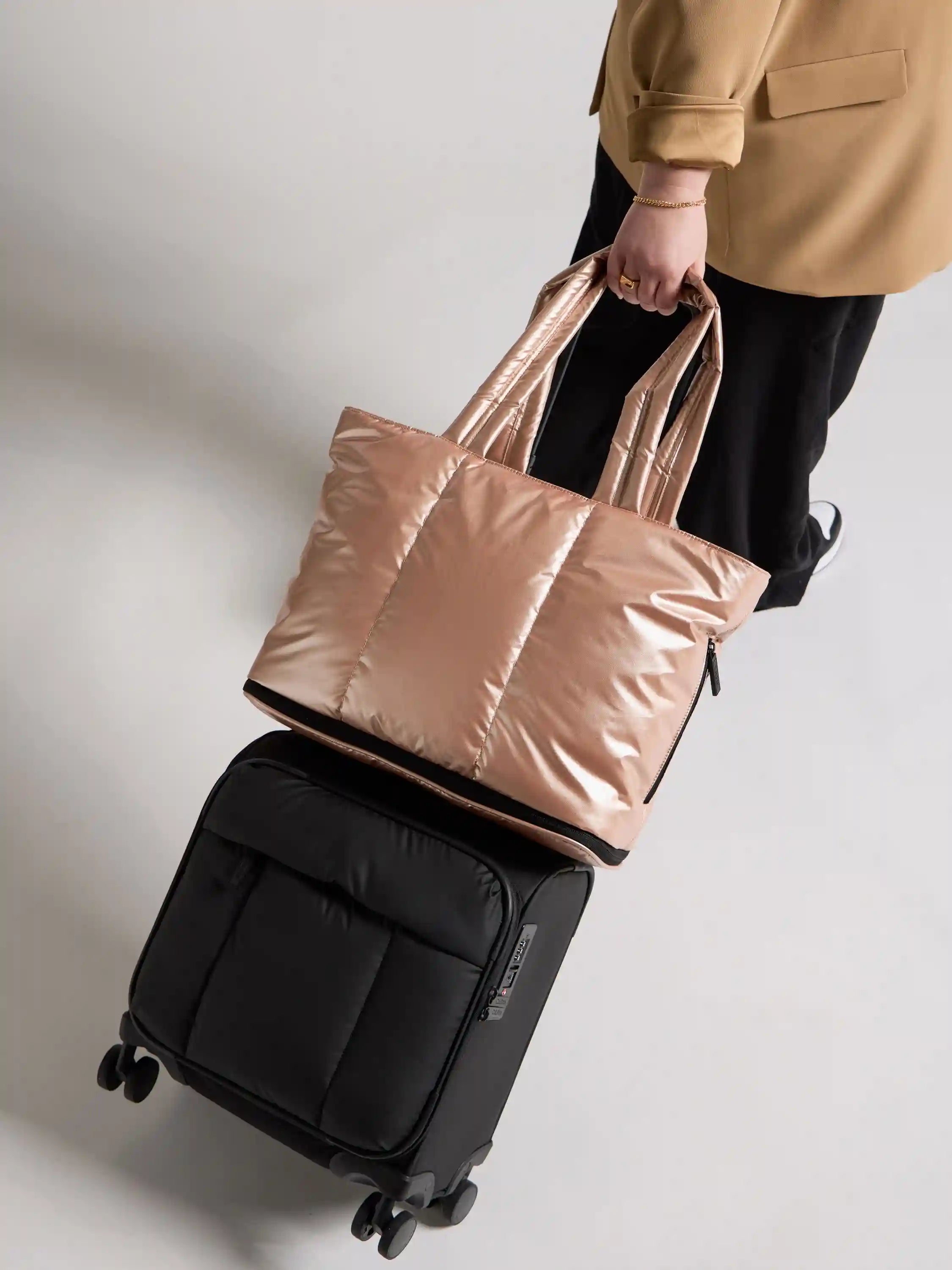 calpaktravelmalls.com