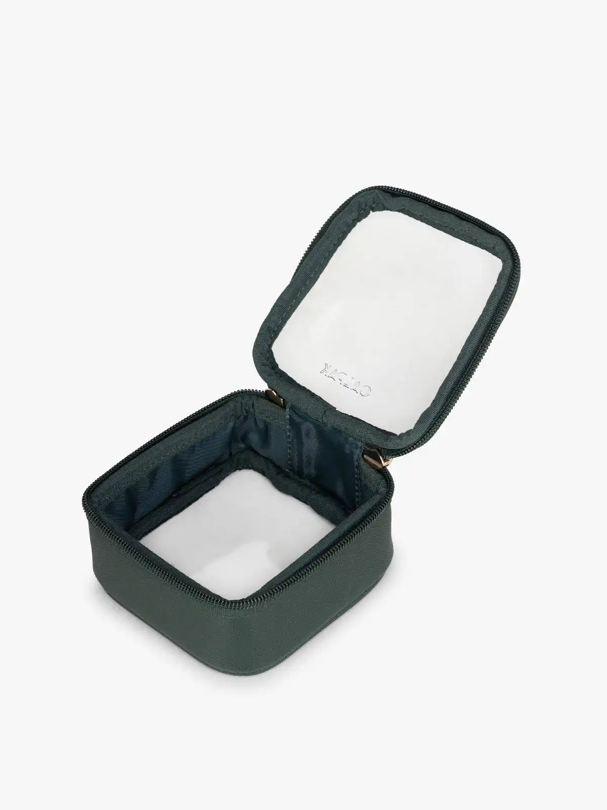 calpaktravelmalls.com