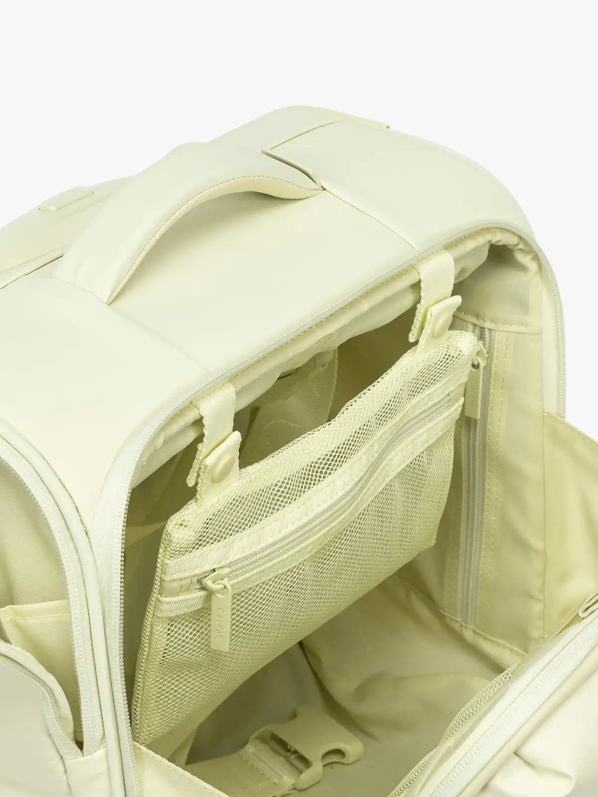 calpaktravelmalls.com