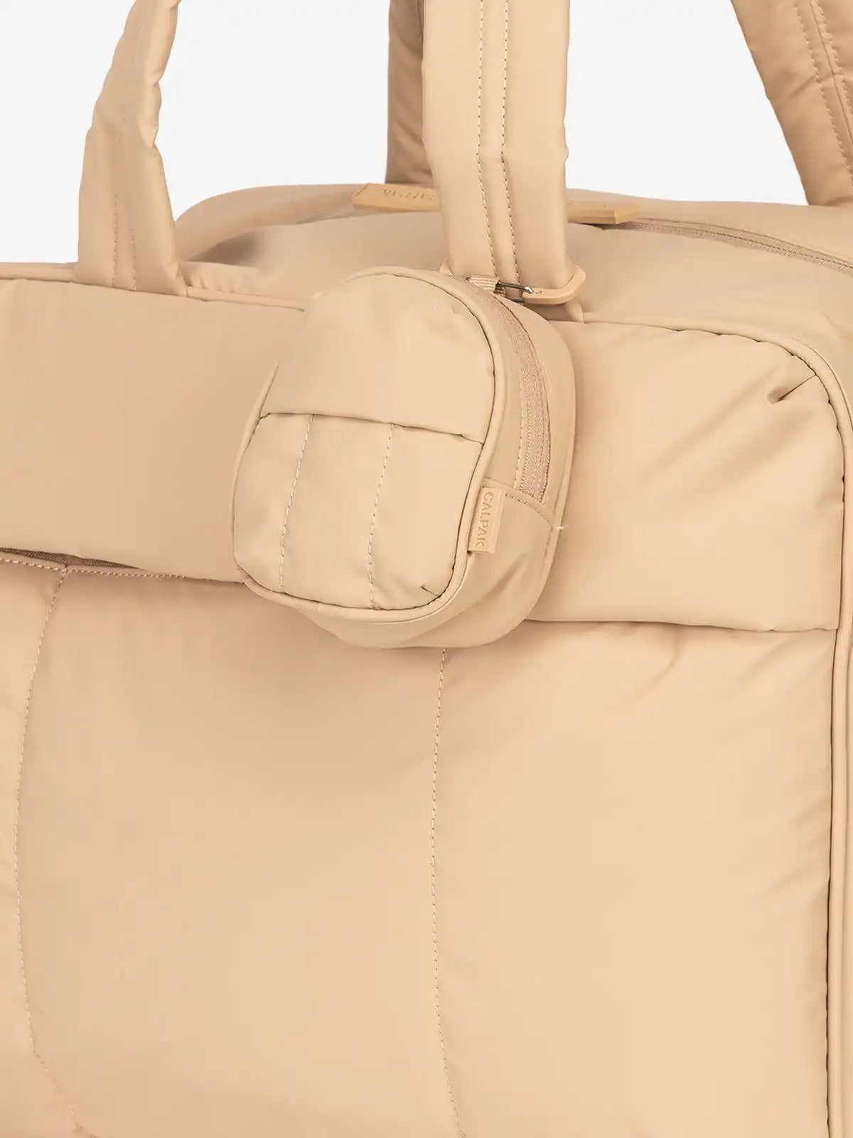 calpaktravelmalls.com