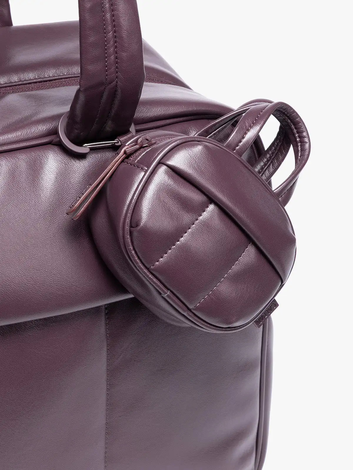 calpaktravelmalls.com