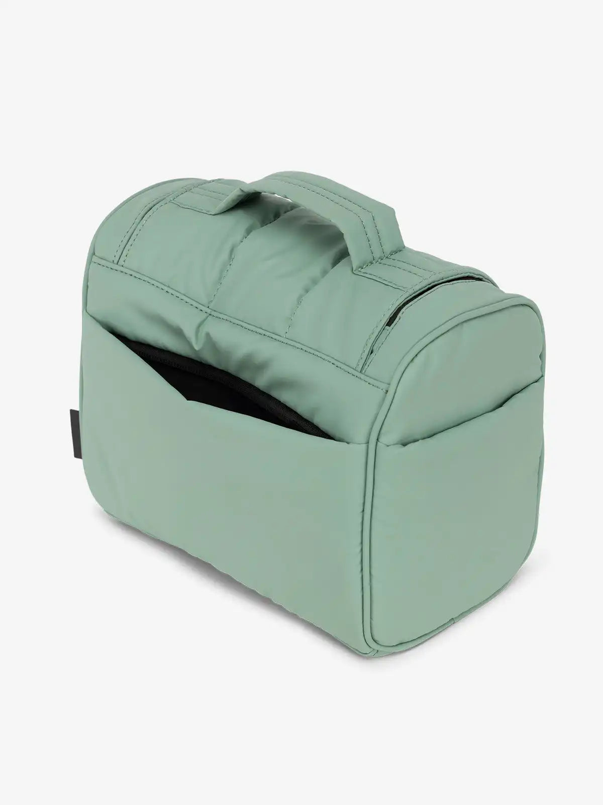 calpaktravelmalls.com