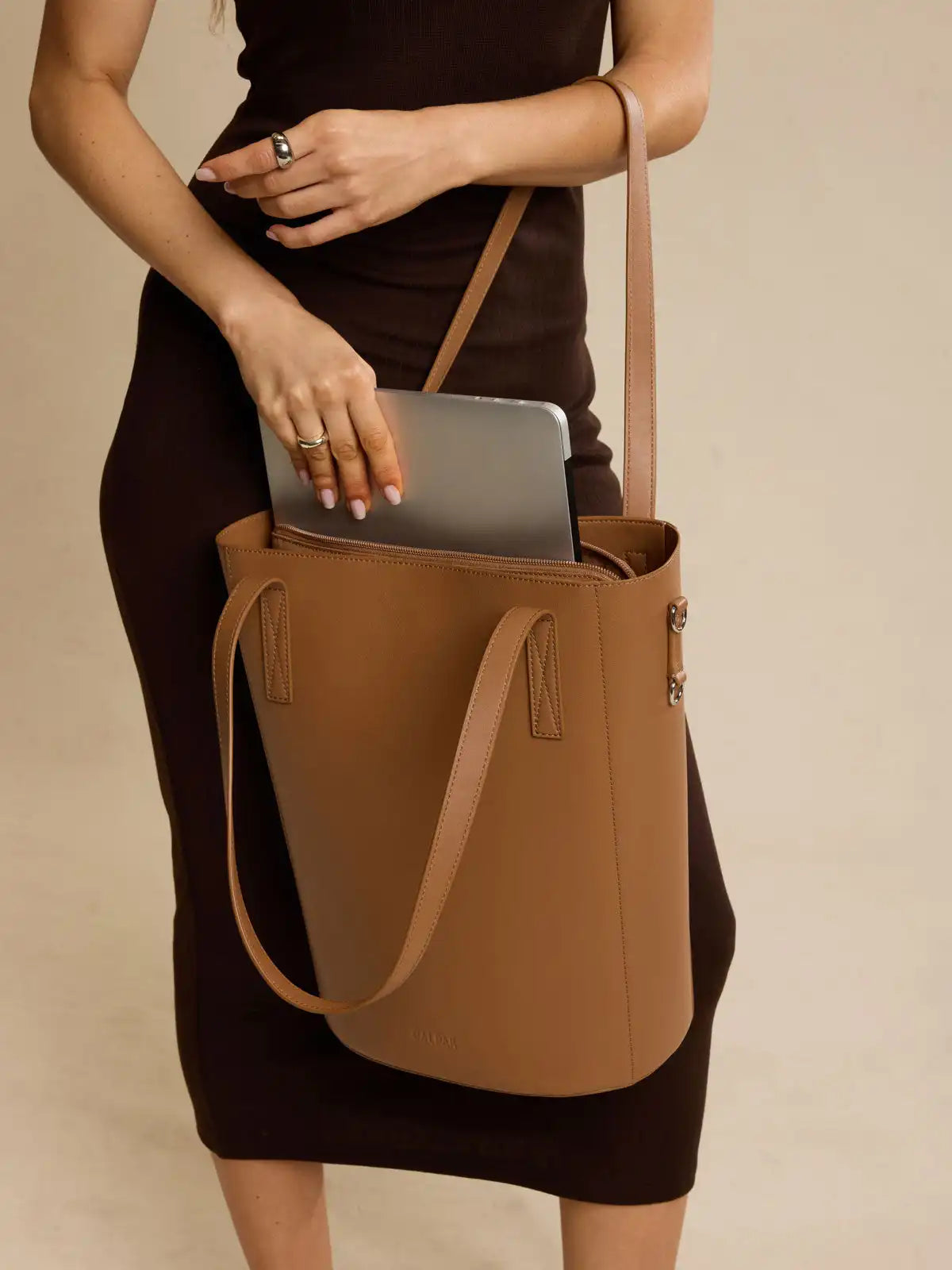 calpaktravelmalls.com