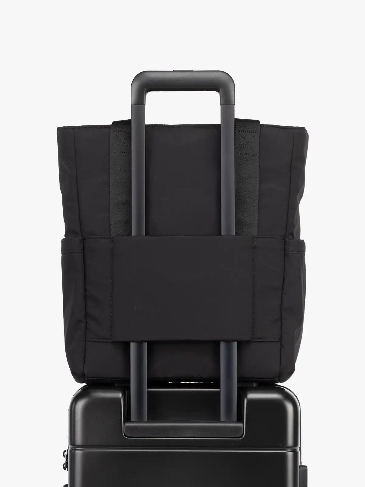 calpaktravelmalls.com