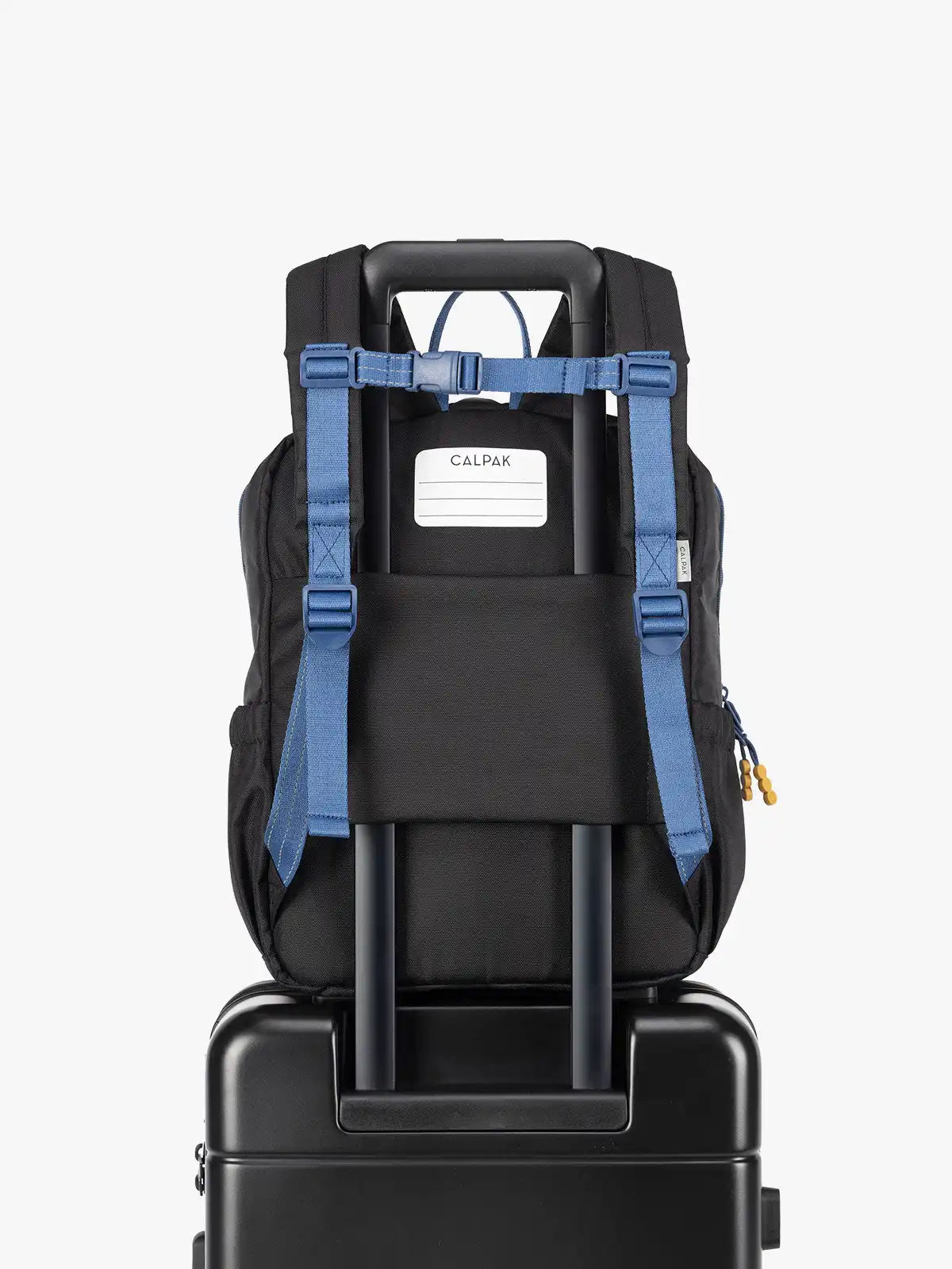 calpaktravelmalls.com