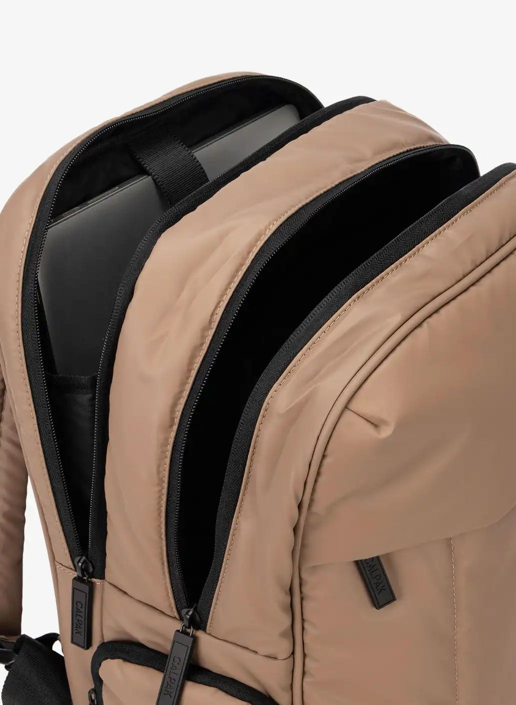 calpaktravelmalls.com