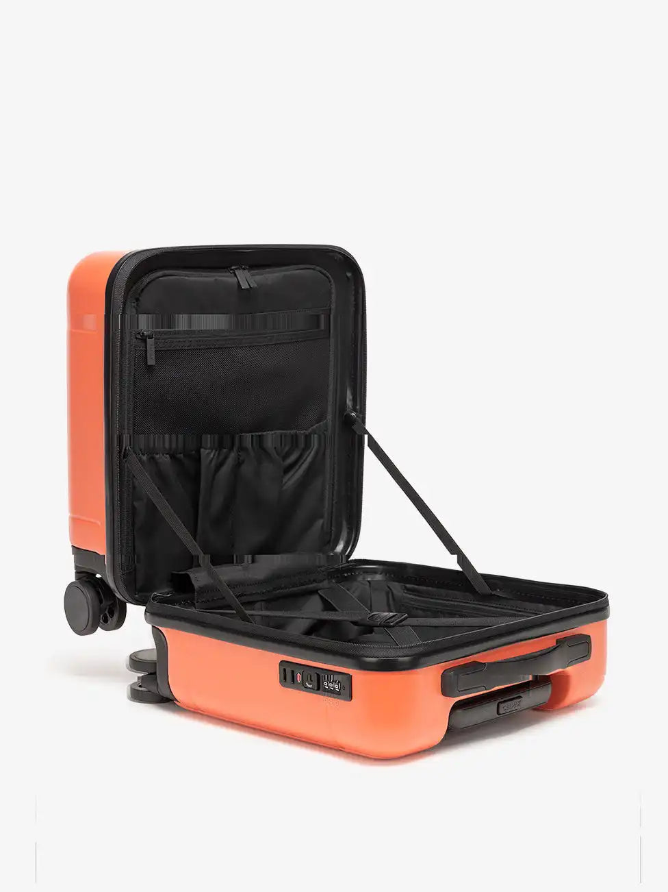 calpaktravelmalls.com
