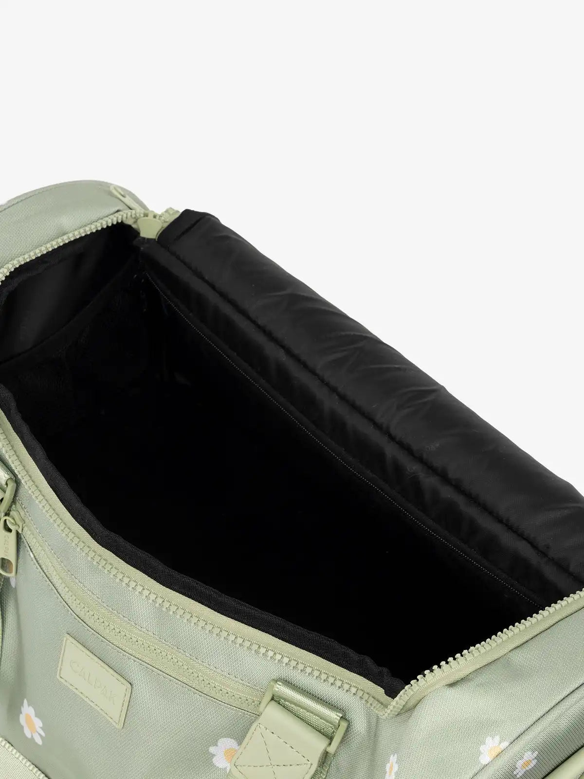 calpaktravelmalls.com
