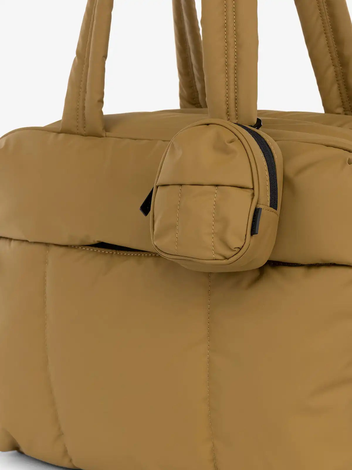 calpaktravelmalls.com