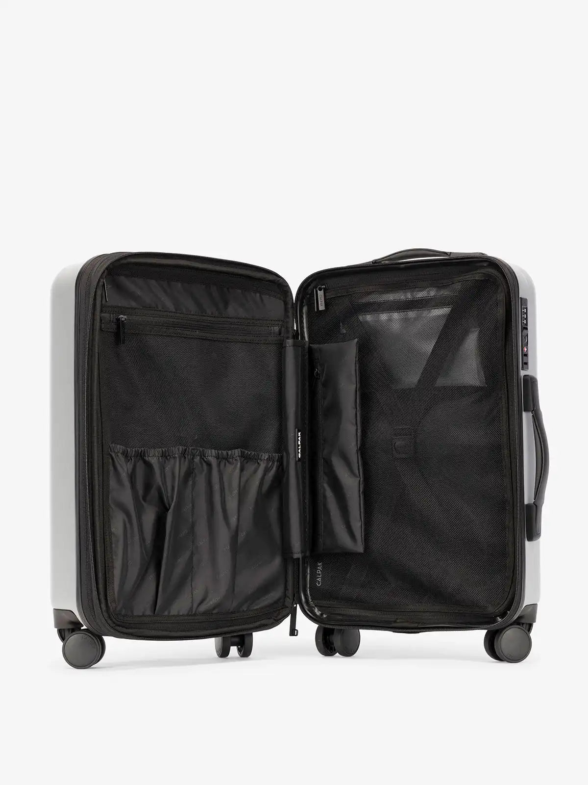 calpaktravelmalls.com