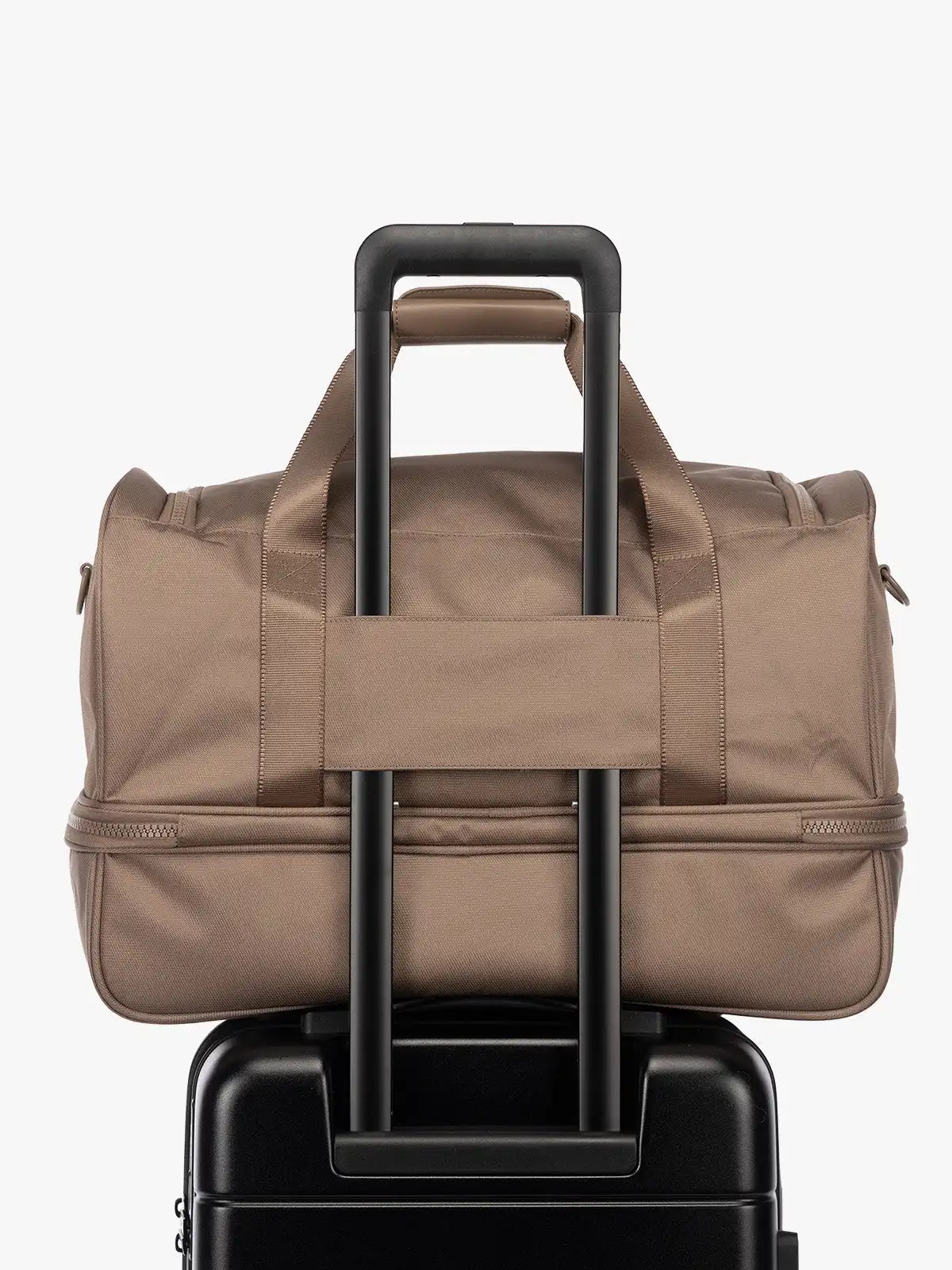 calpaktravelmalls.com