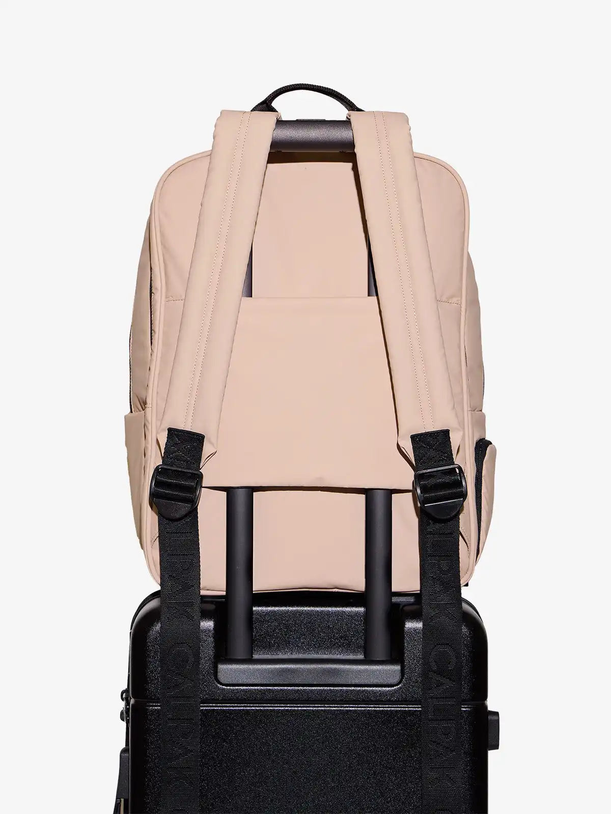 calpaktravelmalls.com