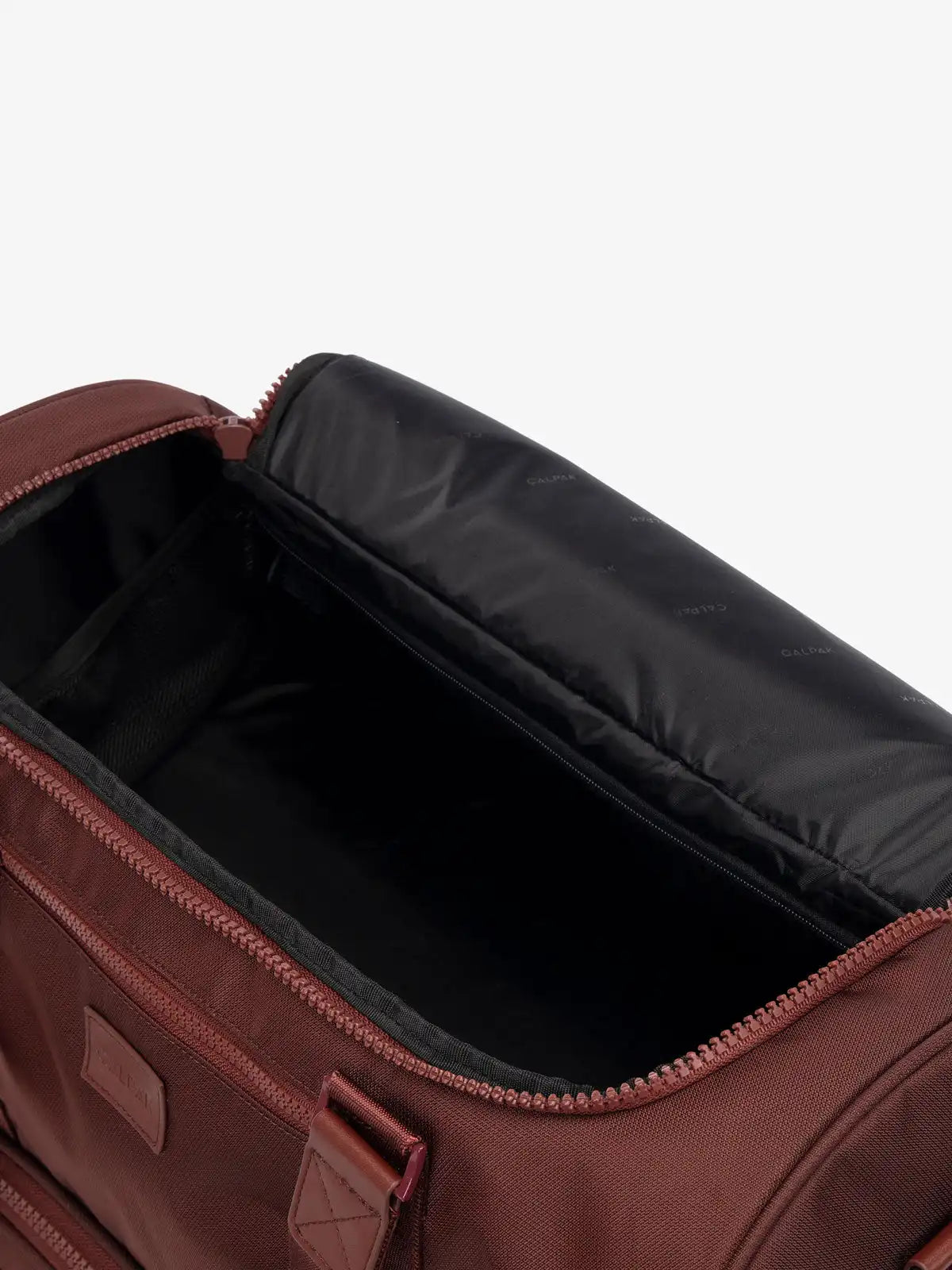 calpaktravelmalls.com