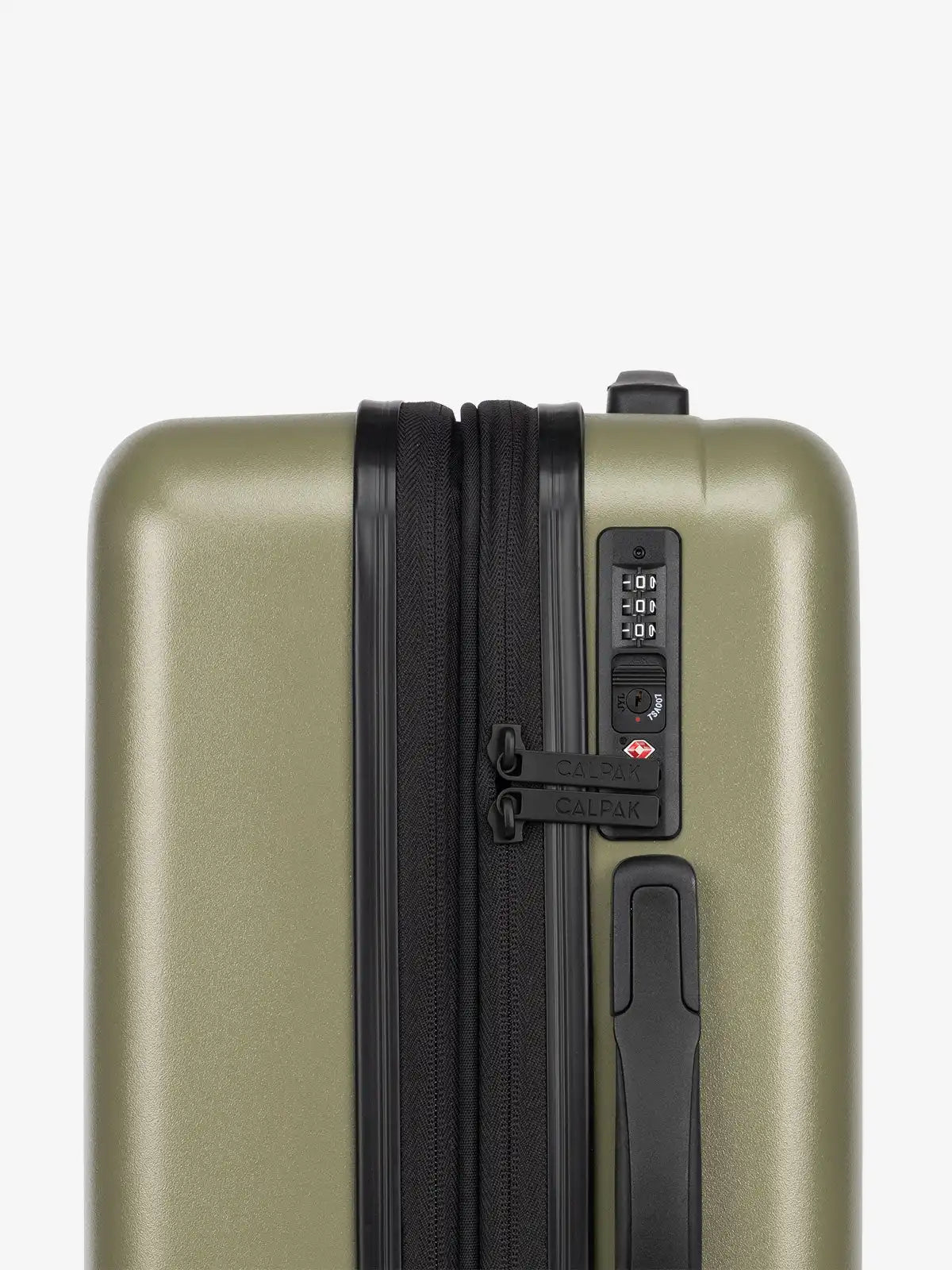 calpaktravelmalls.com
