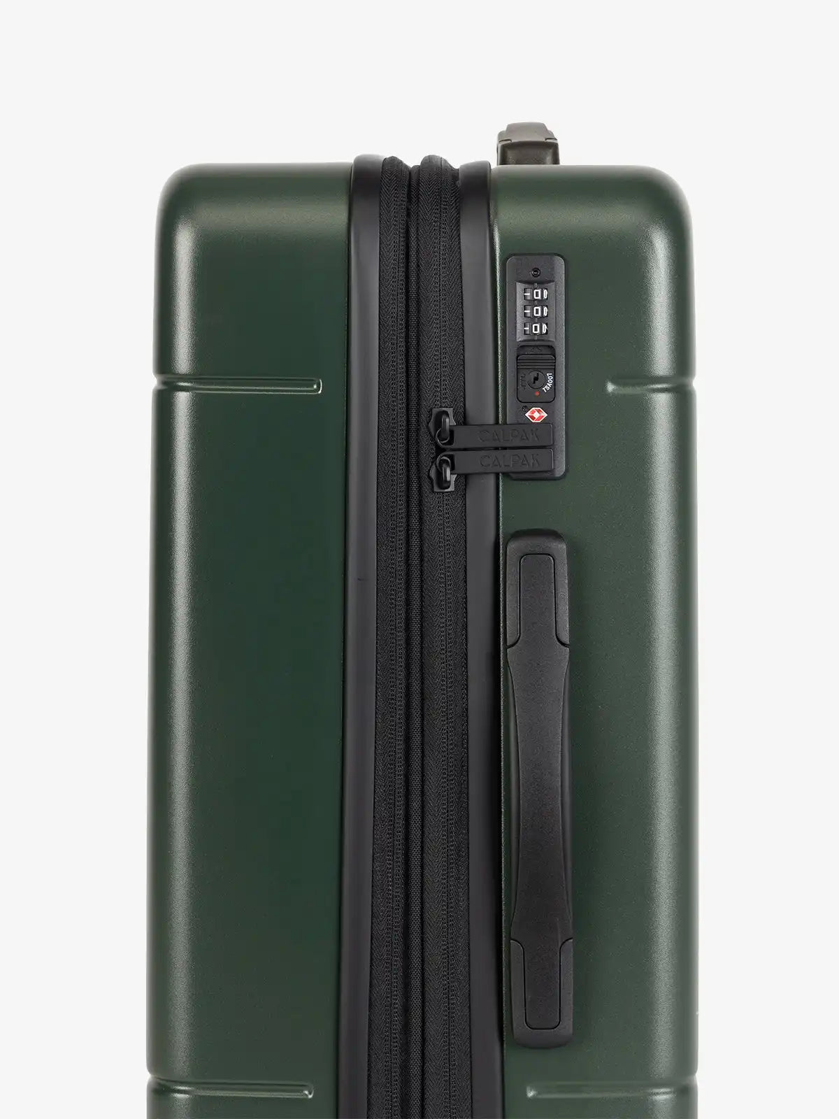 calpaktravelmalls.com