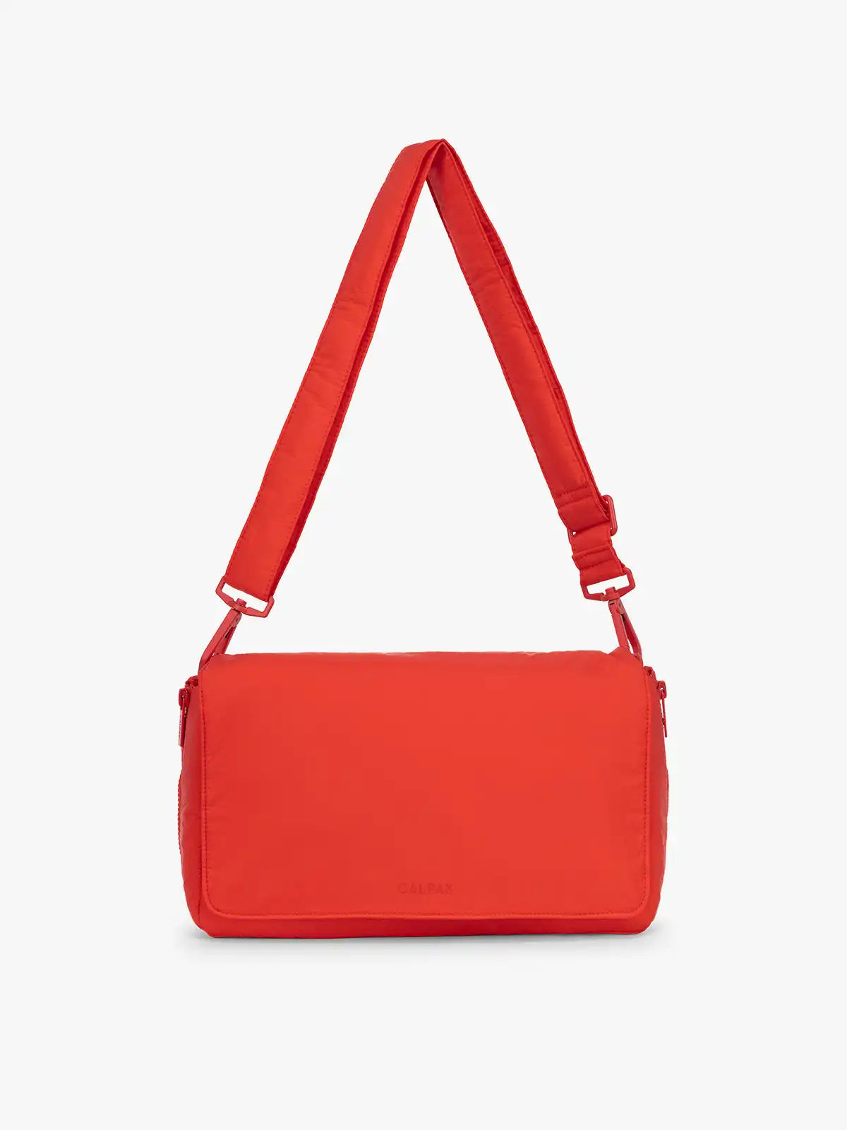 calpaktravelmalls.com