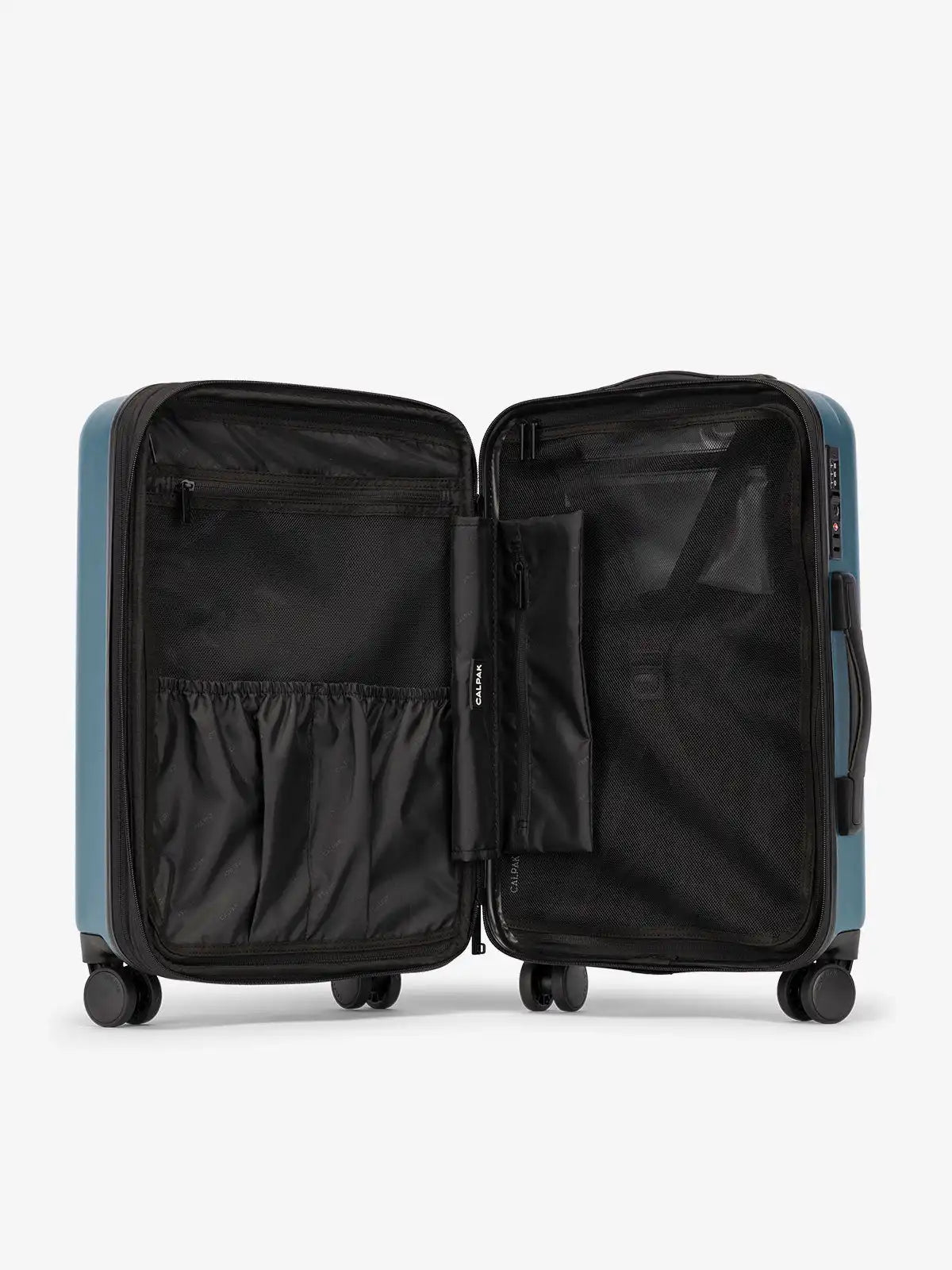 calpaktravelmalls.com