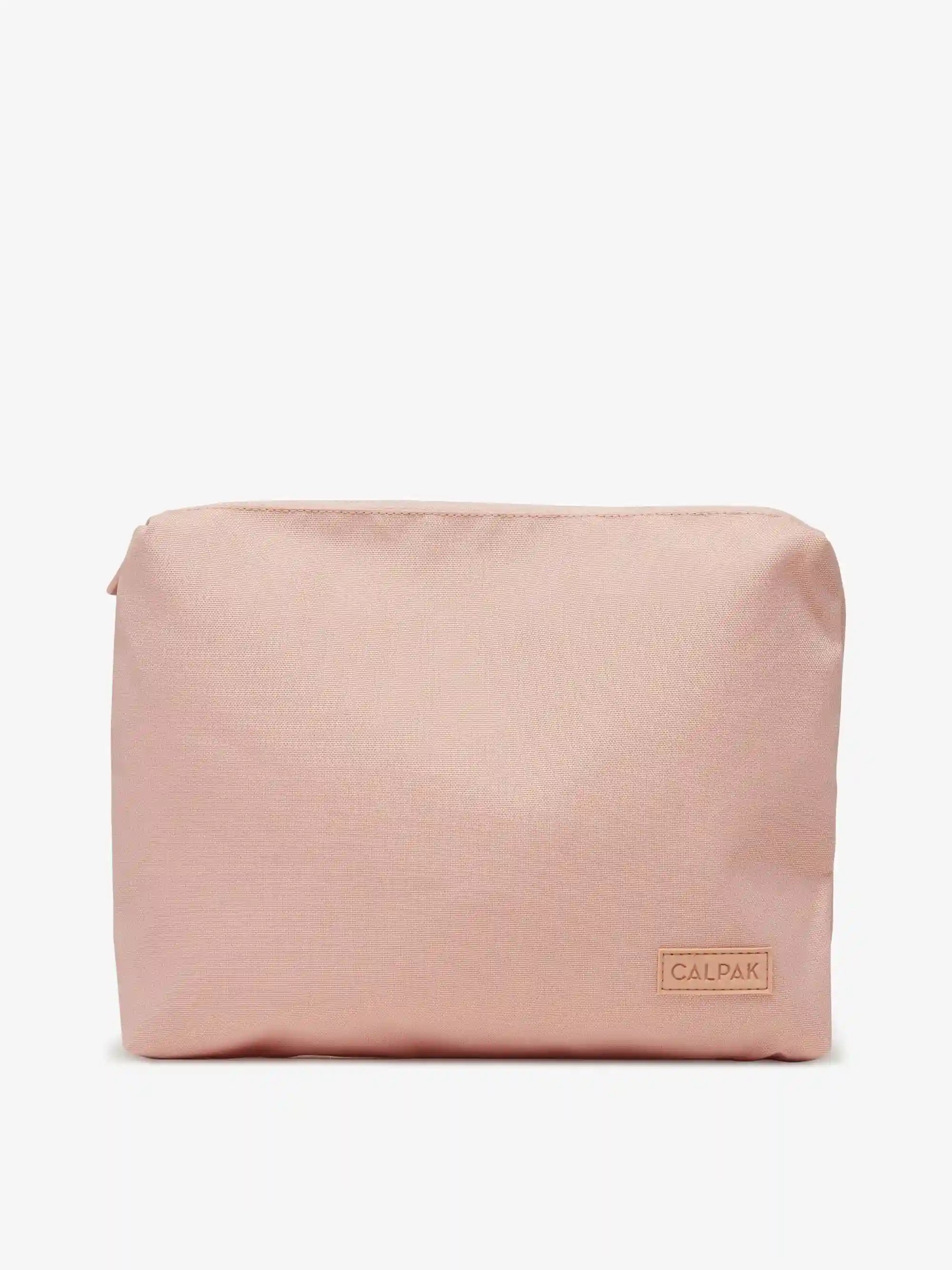 calpaktravelmalls.com