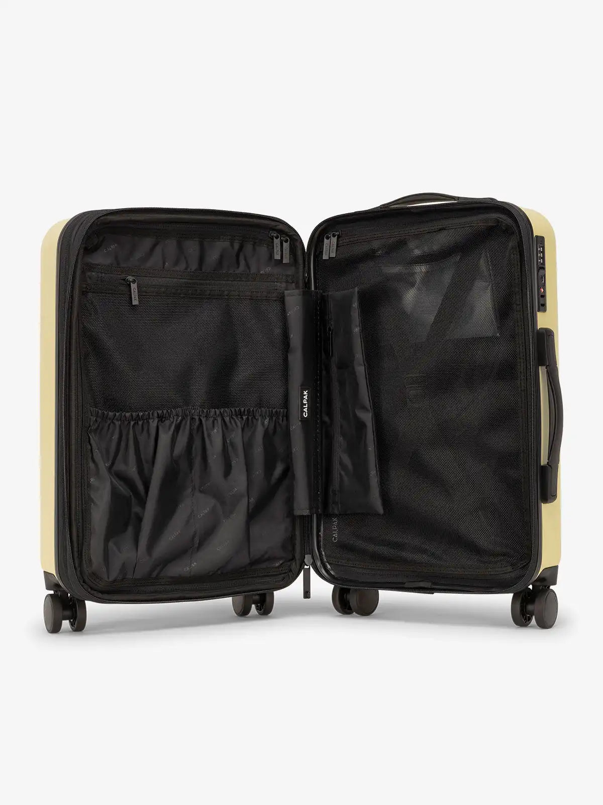 calpaktravelmalls.com