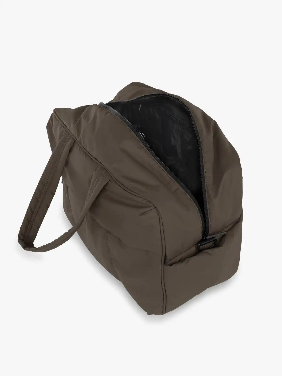 calpaktravelmalls.com