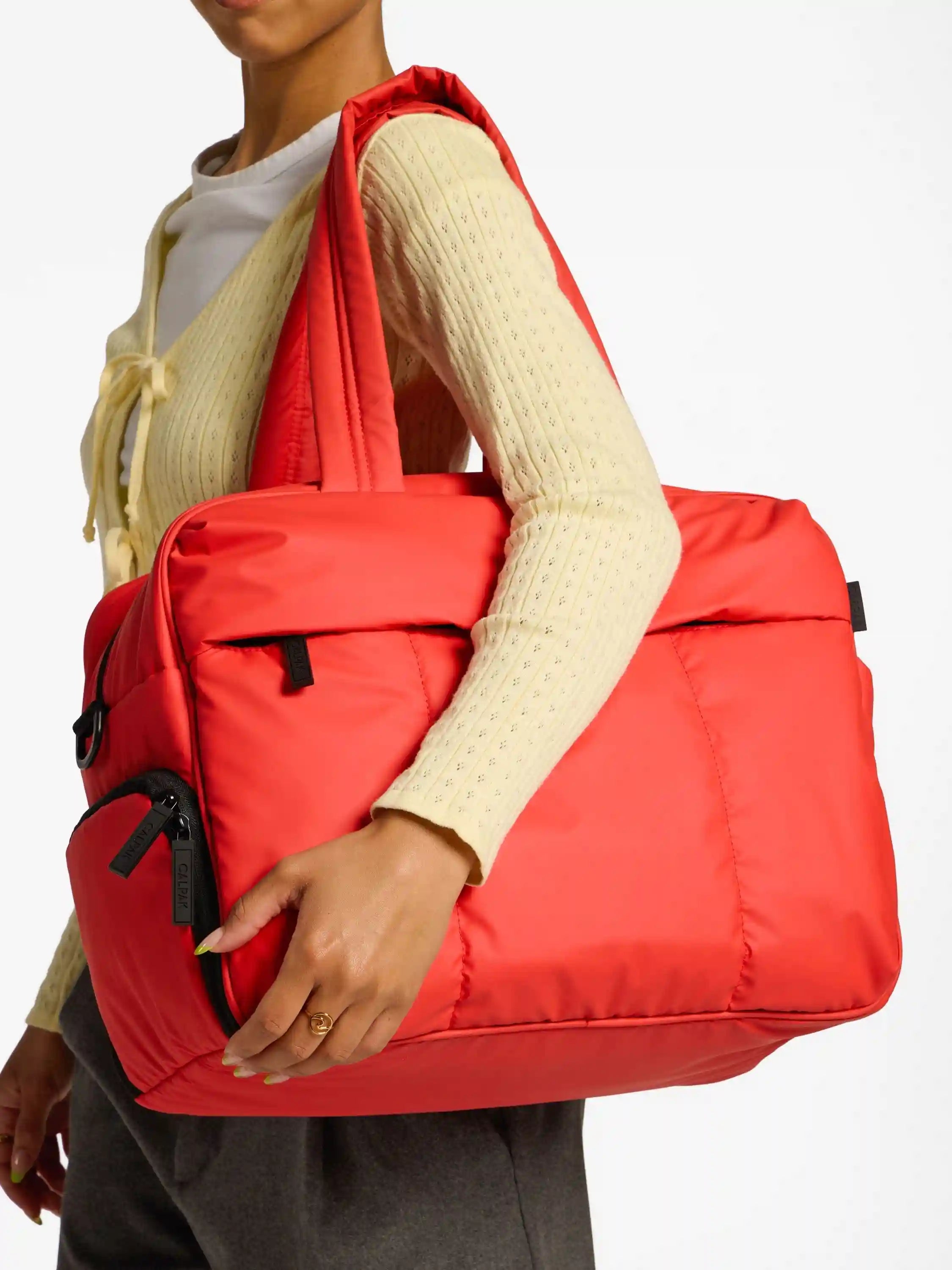 calpaktravelmalls.com