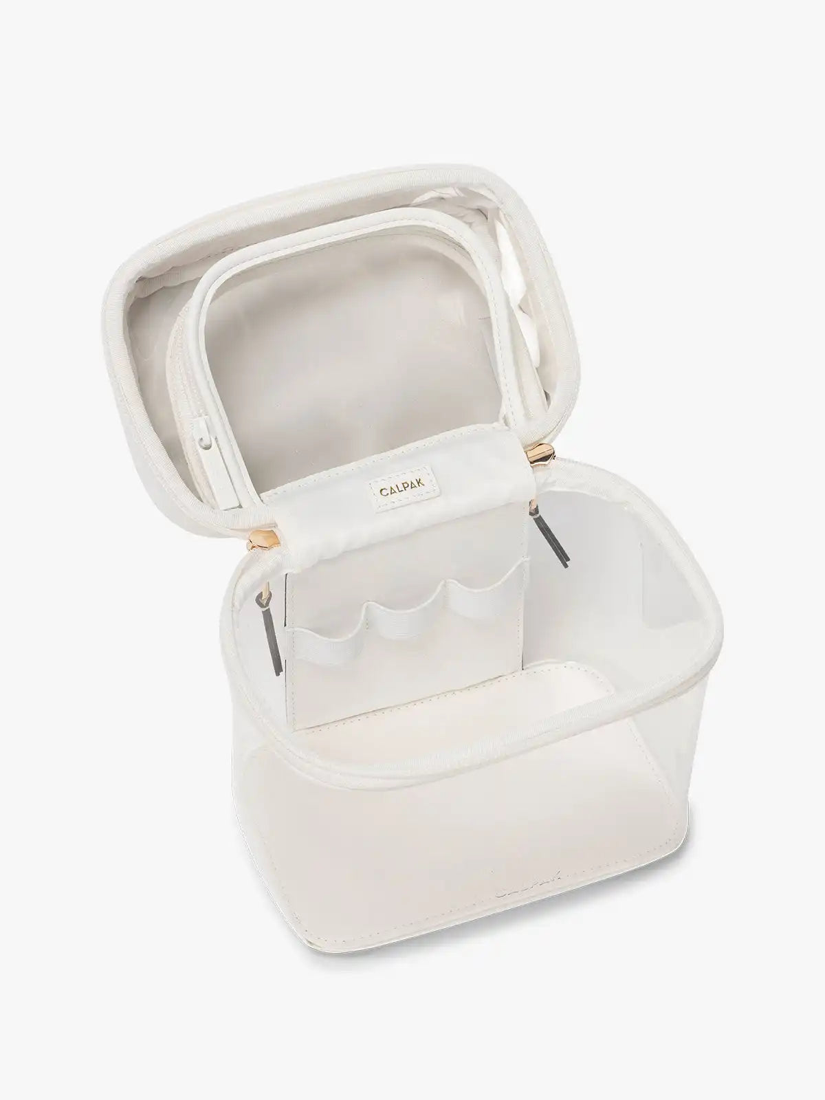 calpaktravelmalls.com