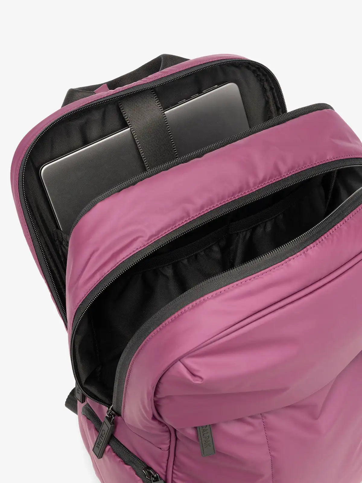 calpaktravelmalls.com