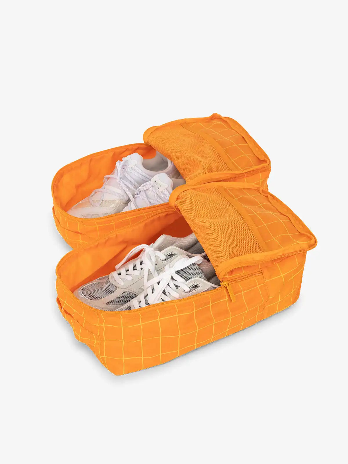 calpaktravelmalls.com