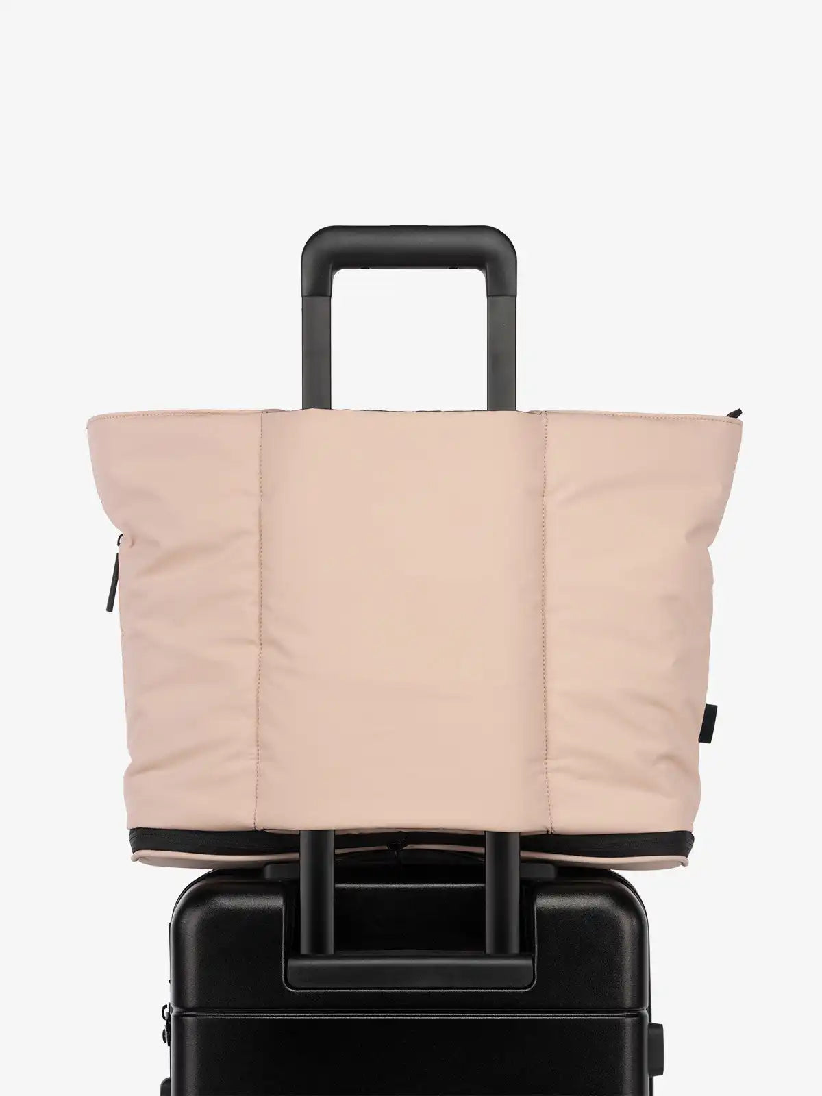 calpaktravelmalls.com