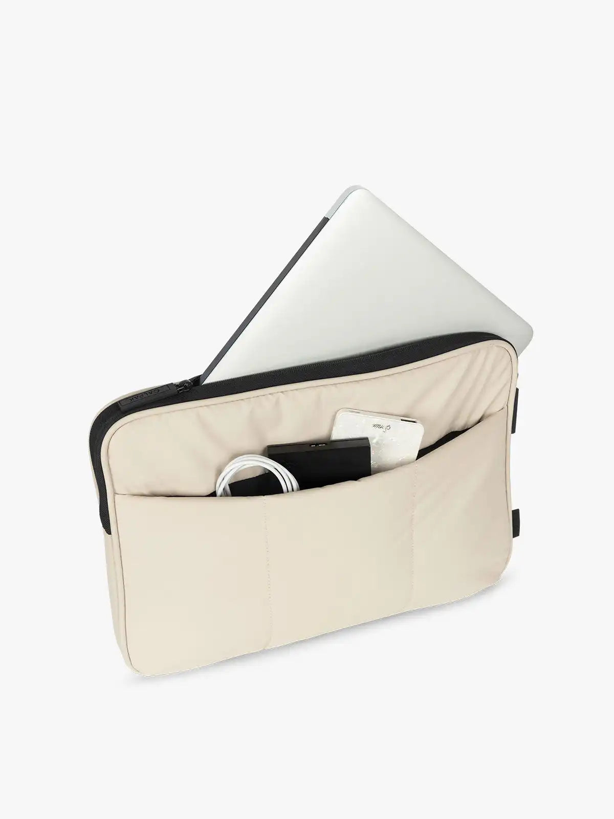 calpaktravelmalls.com
