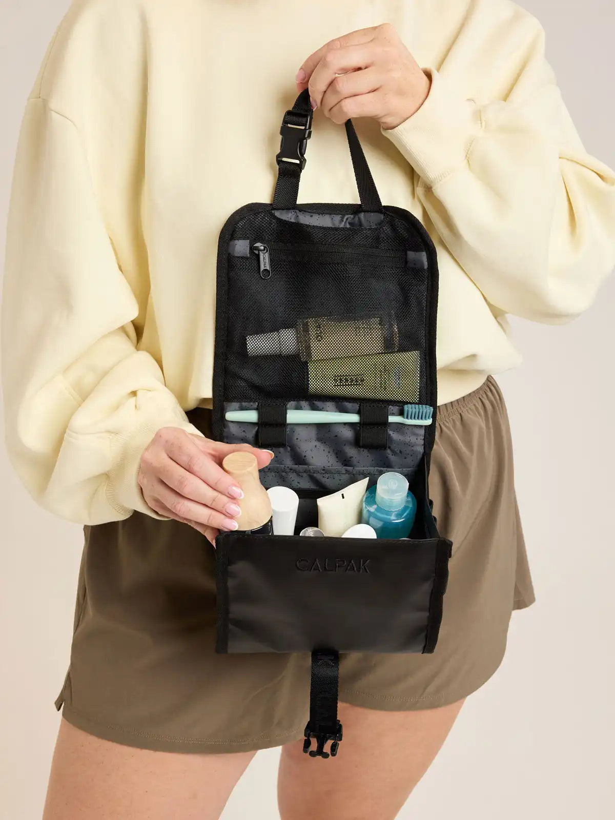 calpaktravelmalls.com