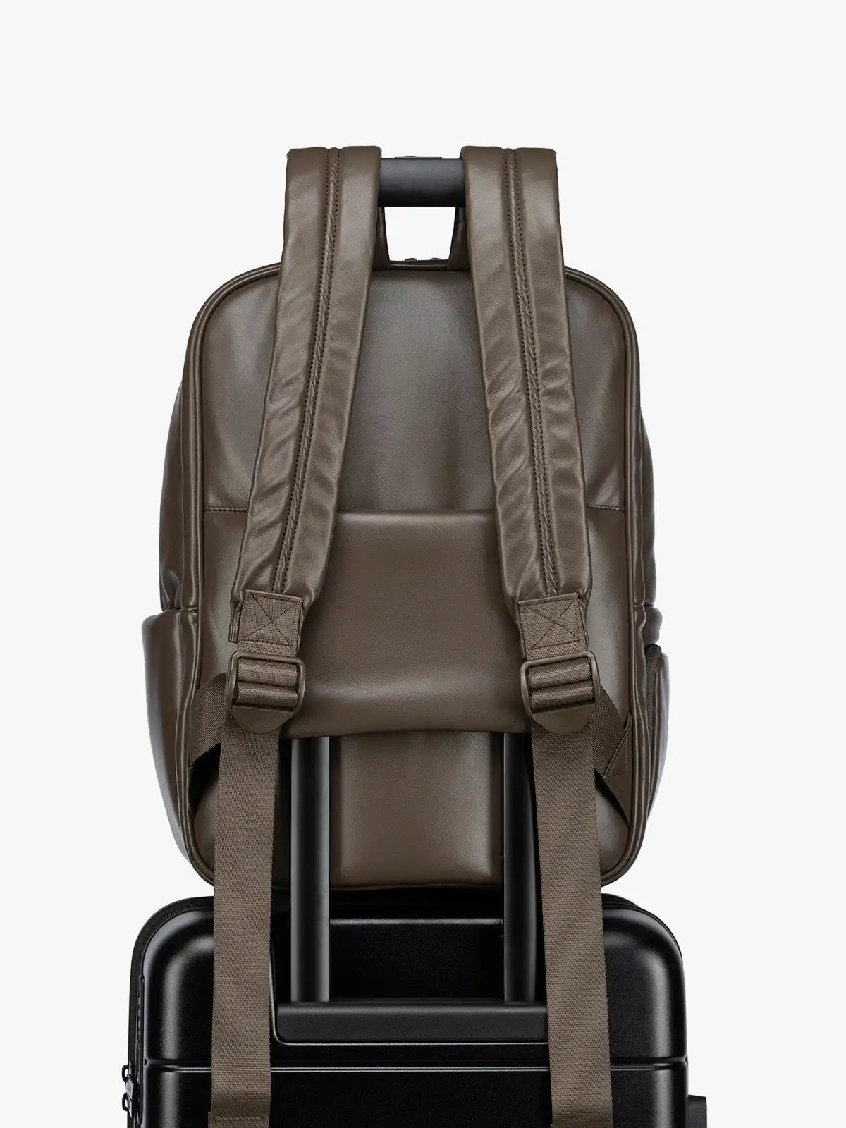 calpaktravelmalls.com