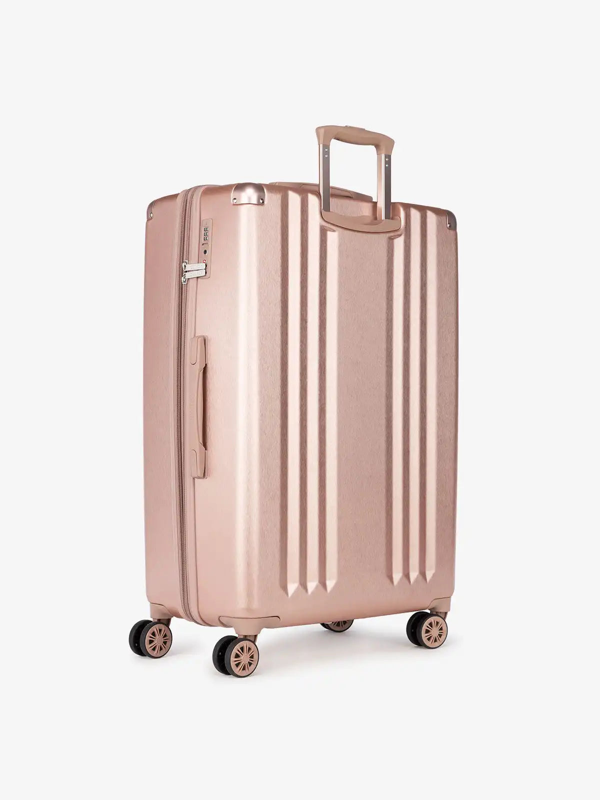 calpaktravelmalls.com