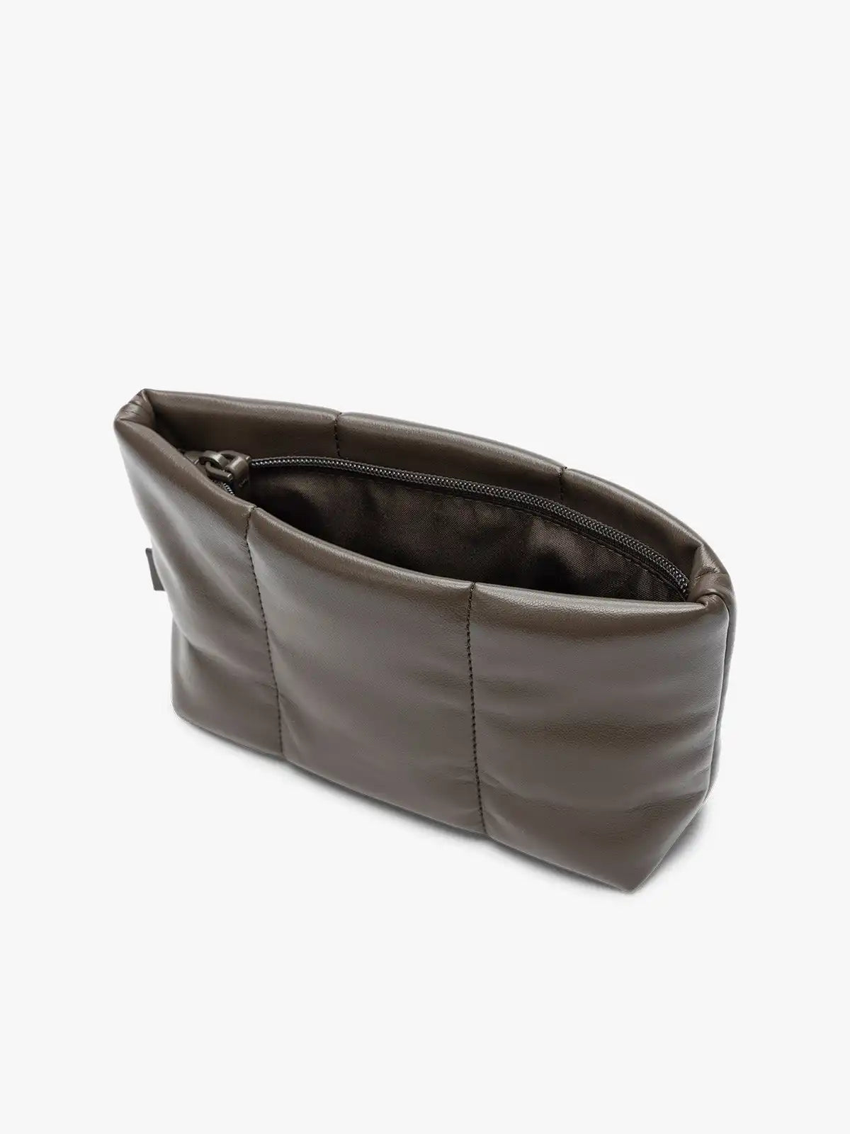 calpaktravelmalls.com