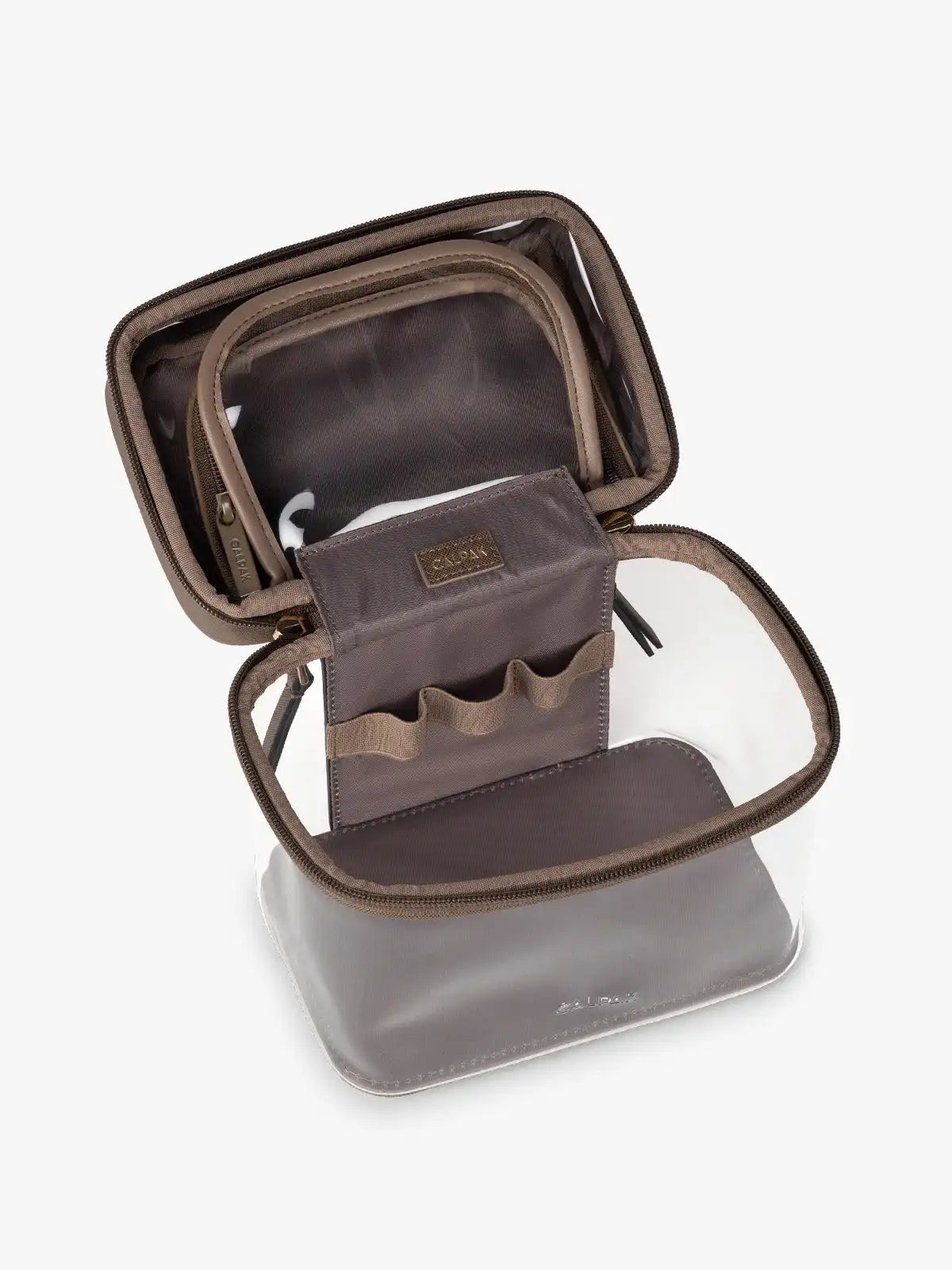 calpaktravelmalls.com