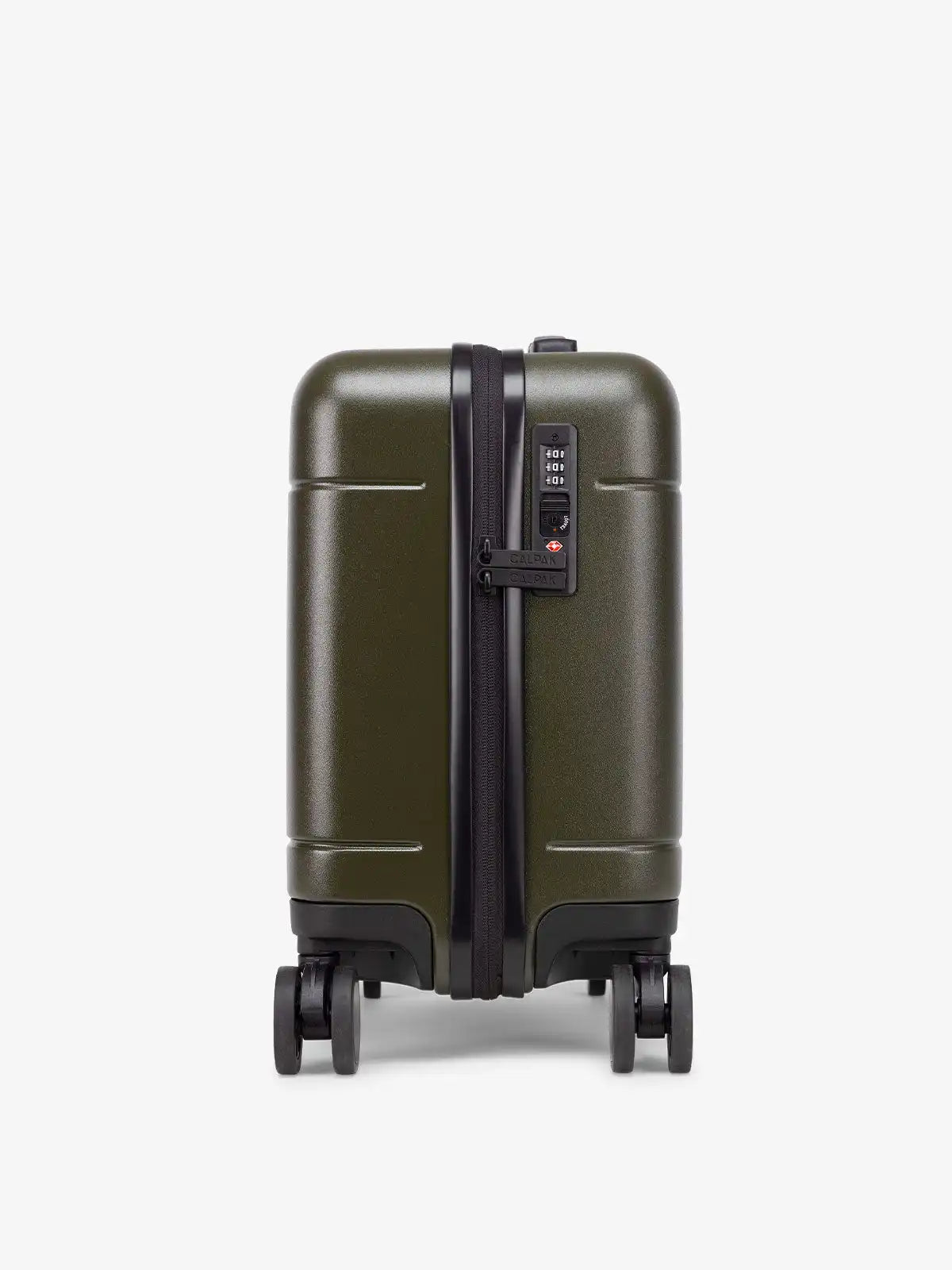 calpaktravelmalls.com