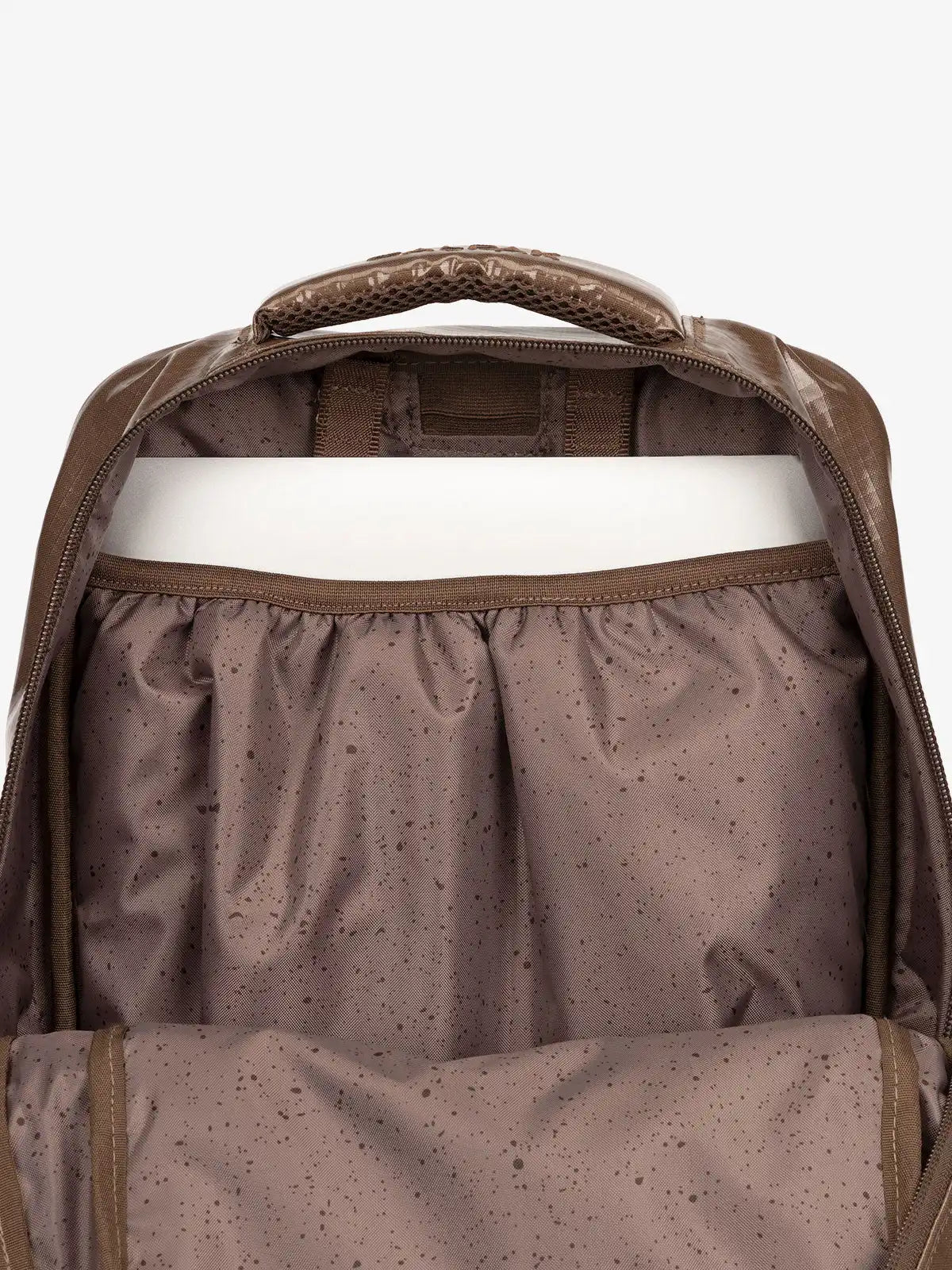 calpaktravelmalls.com