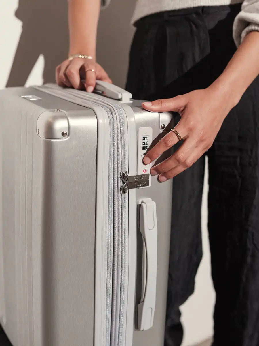 calpaktravelmalls.com