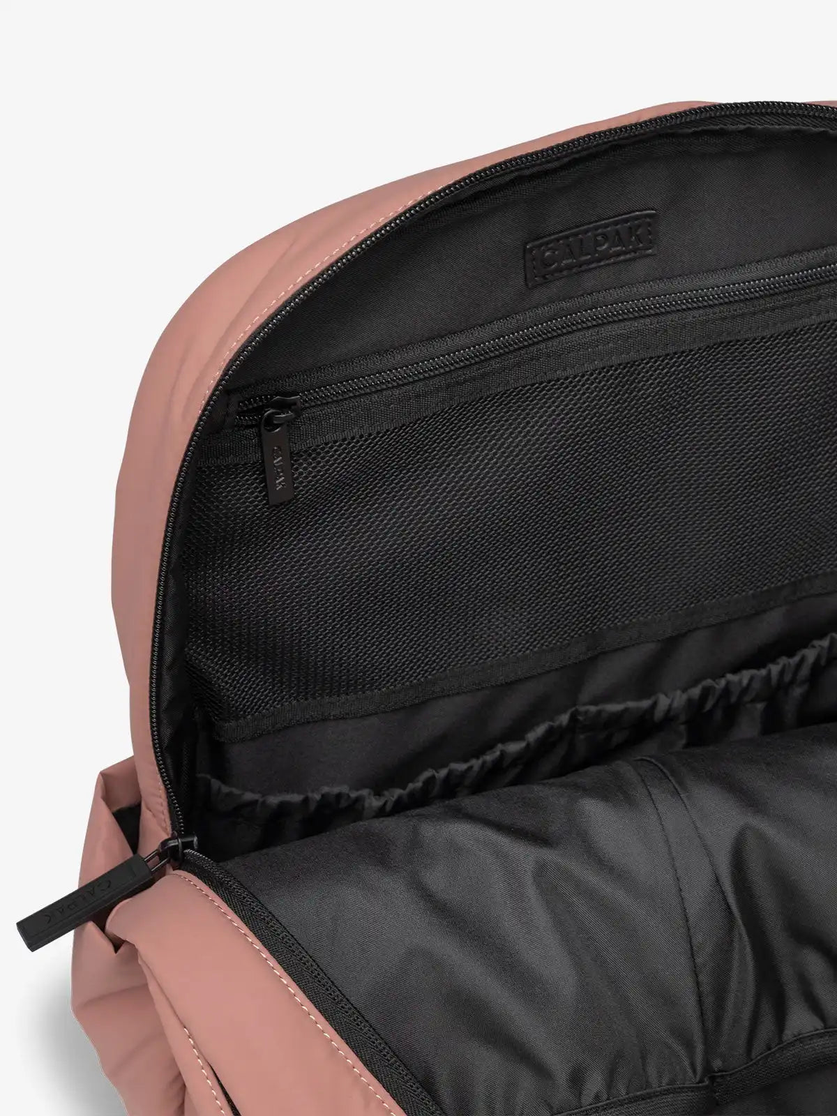 calpaktravelmalls.com