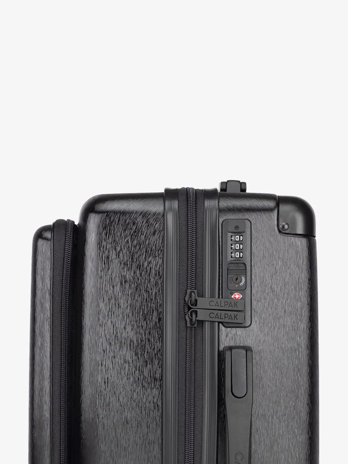 calpaktravelmalls.com
