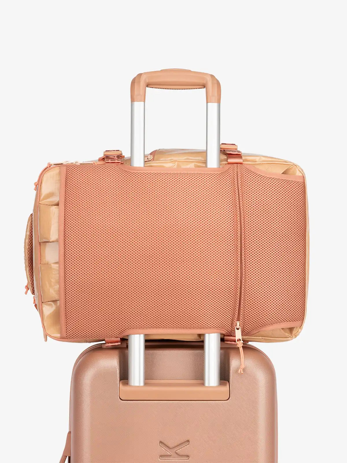 calpaktravelmalls.com