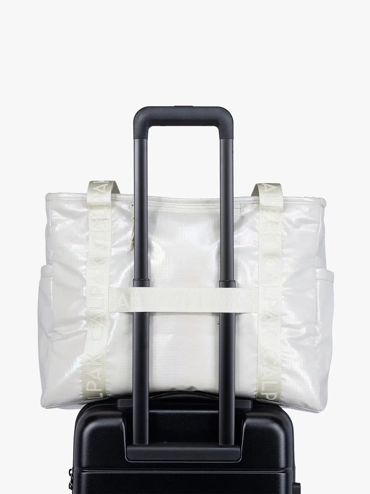 calpaktravelmalls.com