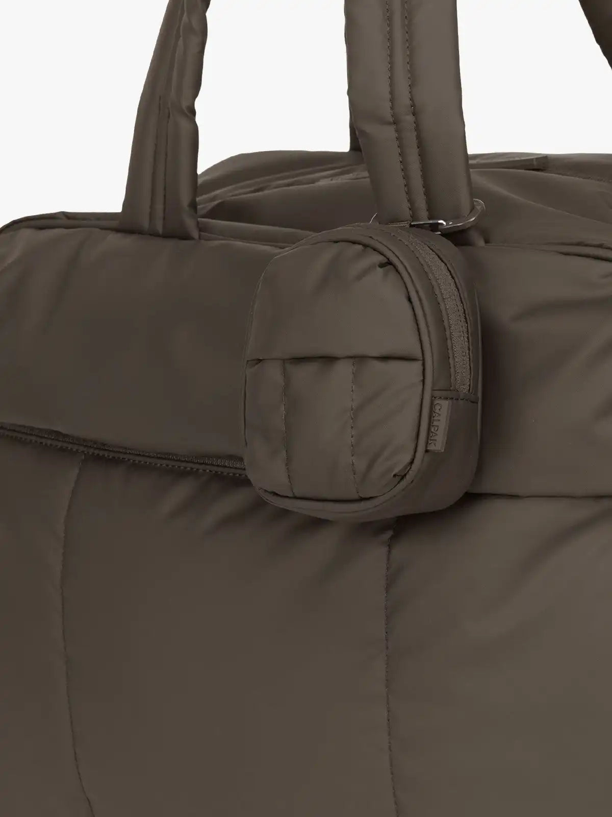 calpaktravelmalls.com
